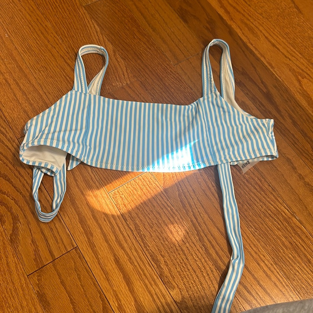 bikini top